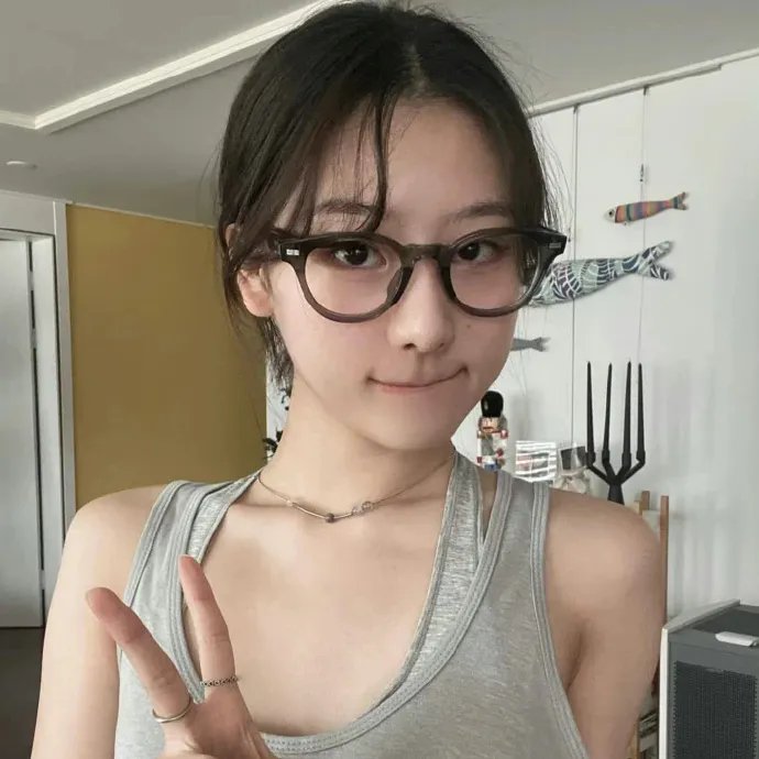 少女佳禾